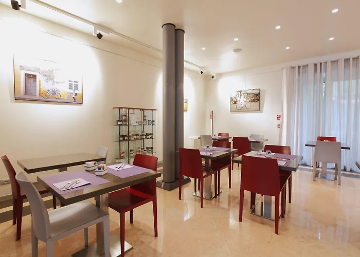 Annunziata Otel Ferrara