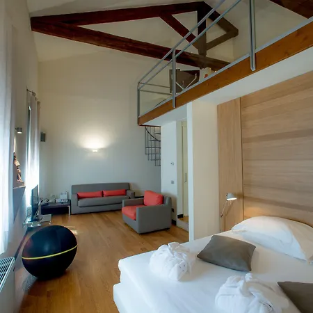 ホテル アンヌンツィアータ 4*