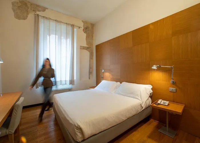 Hotel Annunziata Ferrara